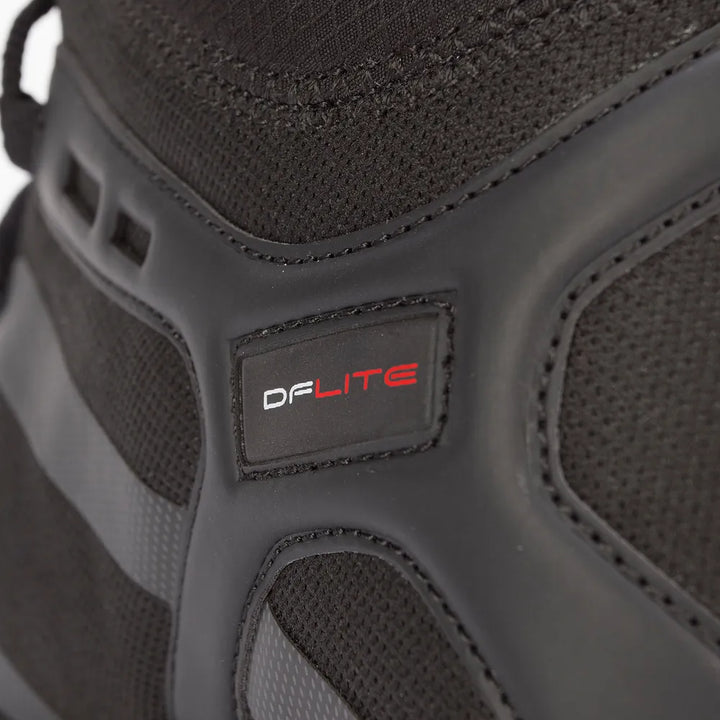 Df Lite Boots Black Edition